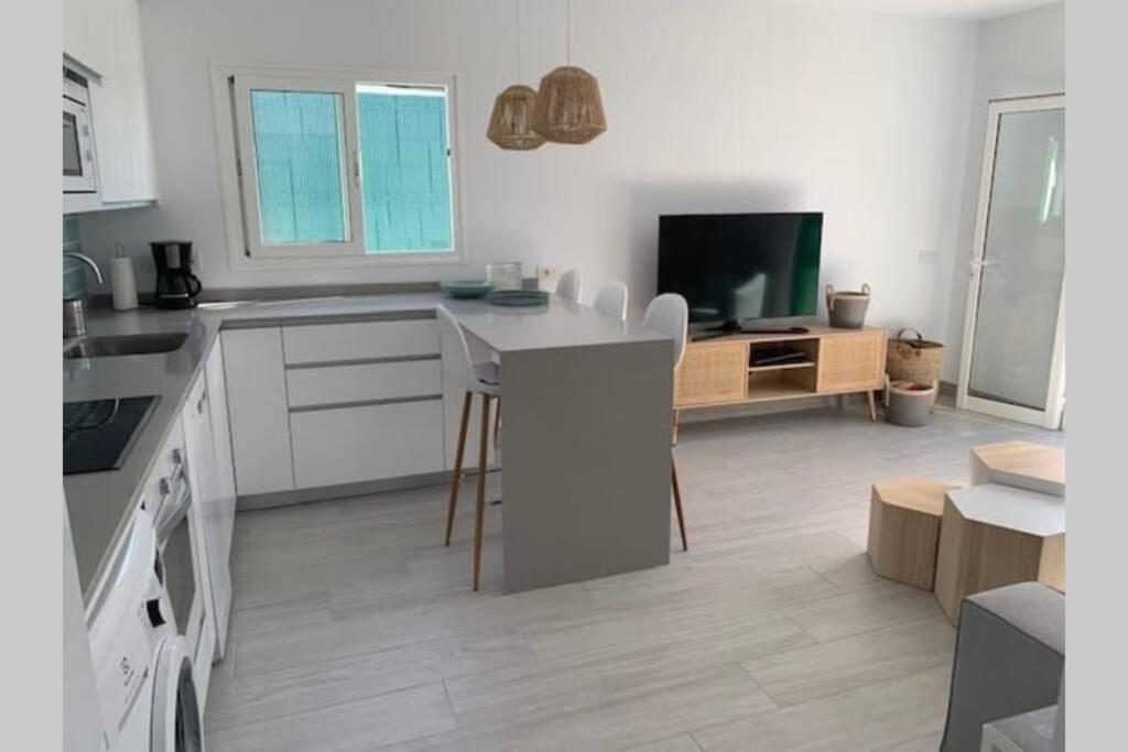 Renovated 2 Bedroom Bungalow In Playa Del Ingles Maspalomas  Exteriér fotografie